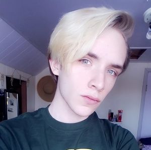 Meet your Posher, Bryce